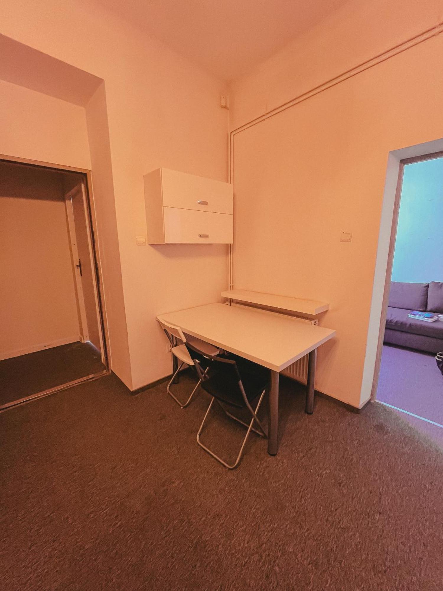 Accommodatie bij particulieren In Front Of Hala Targowa Station Without Window *